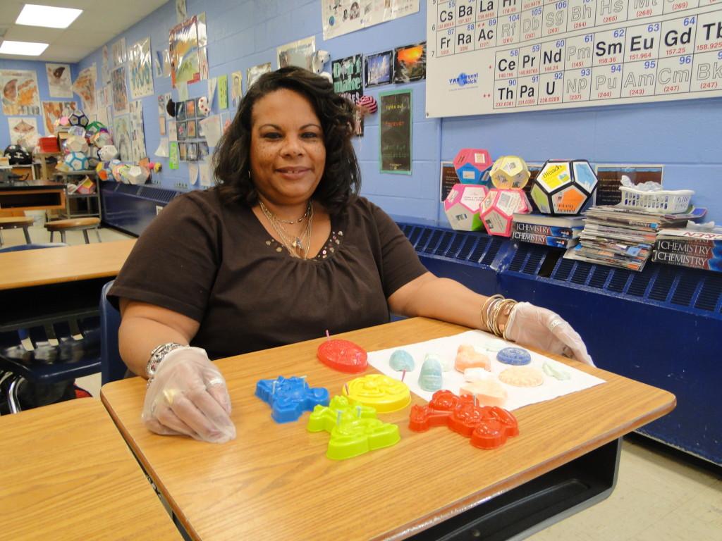 Taylor+receives+National+Institutes+of+Health+recognition+for+her+chemistry+teaching