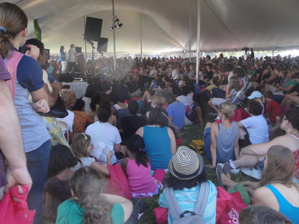 Fans+listen+to+Lois+Lowry+in+the+National+Book+Festival