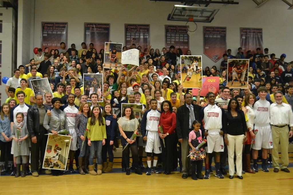 Jefferson families and the Monticello Maniacs celebrate the senior players on the team.