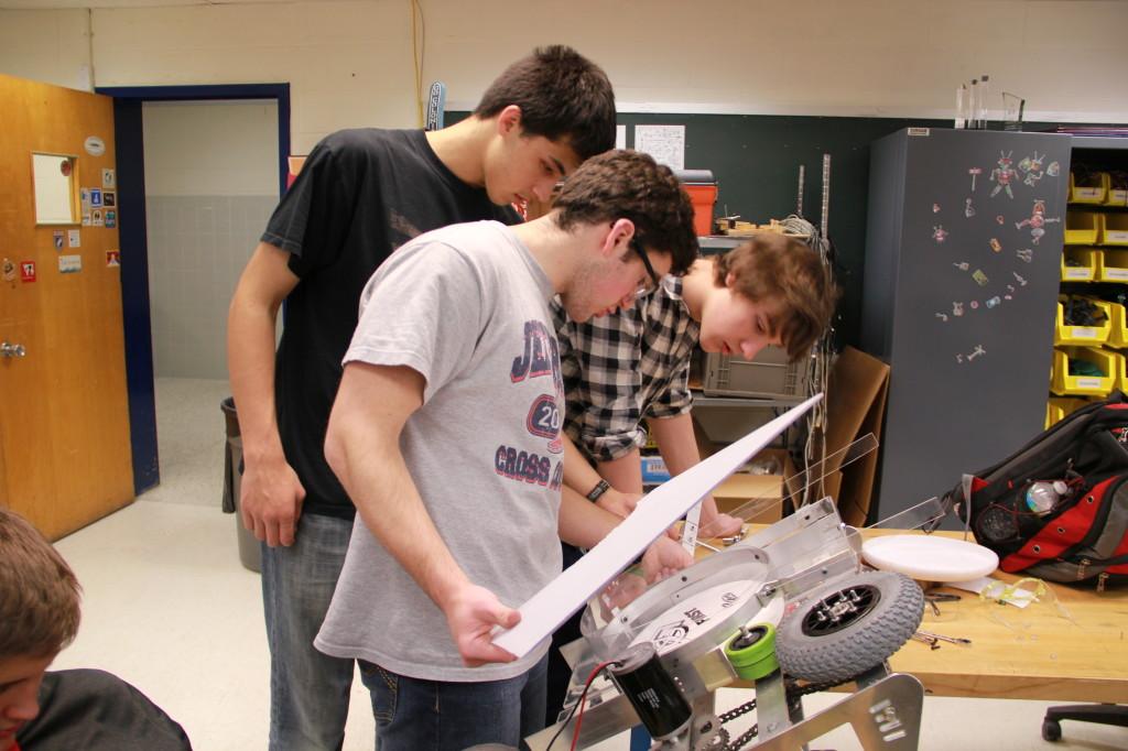 Seniors work across tech labs for research projects