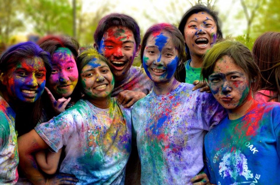 Students huddle together after Holi celebrations outside of Jefferson.

Photographer: sophomore Andy Zhao.

photo courtesy of "Humans of TJ."