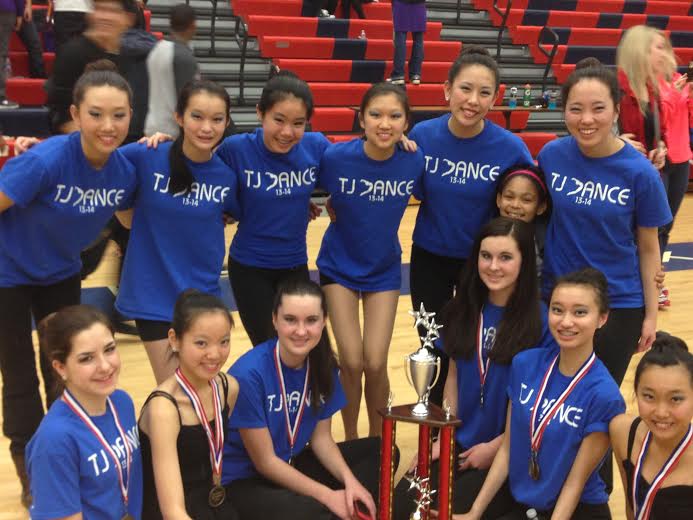 Dance team triumphs at final competition