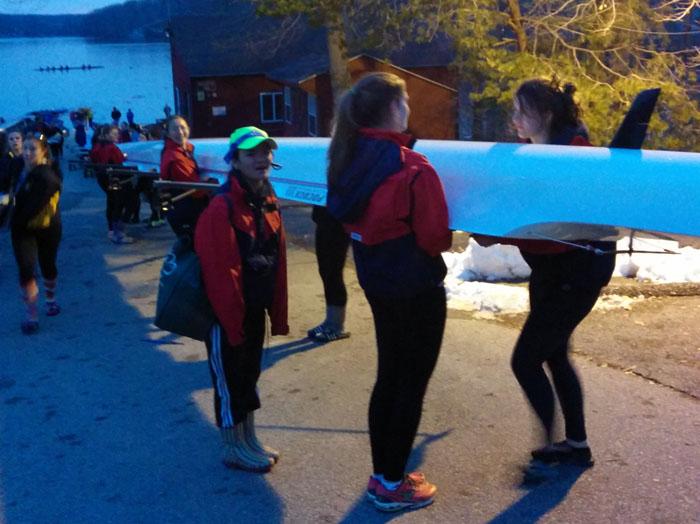 Crew practices on the water despite cold temperatures.
Photo courtesy of Zoe Wang