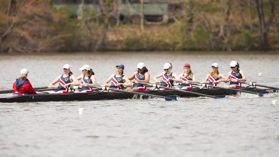 The+womens+freshman+eight+raced+in+the+Al+Urquia+Regatta+at+Sandy+Run+Regional+Park+on+April+26%2C+placing+second.