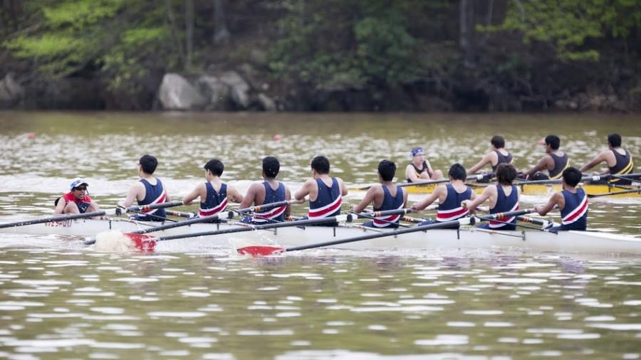 The+mens+fourth+eight+placed+first+in+their+race+at+the+Ted+Phoenix+Regatta+on+May+3.