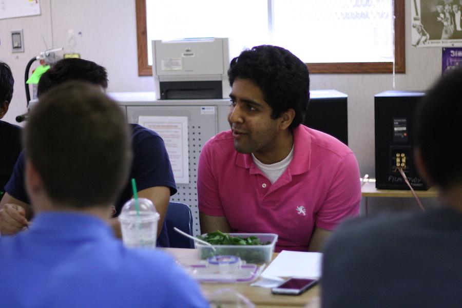 Senior Anant Das, president of the SGA, speaks at the first Dining with Doc meeting on Sept. 4.