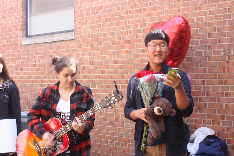 Homecoming Asking Week 2014: Thursday