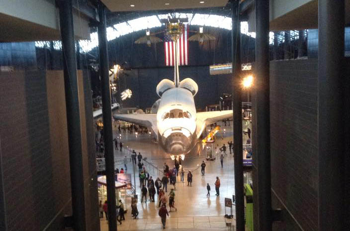 Jefferson students visit the Steven F. Udvar Hazy-Center for IBET field trip.