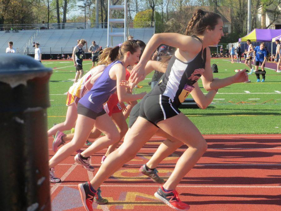 The girls 800m kicks off at the gunshot