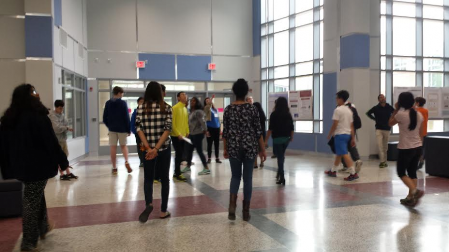 During the “Directing” session of Jefferson’s annual Shakespeare Festival, freshmen in the Nobel Commons gather to observe different viewpoints.  