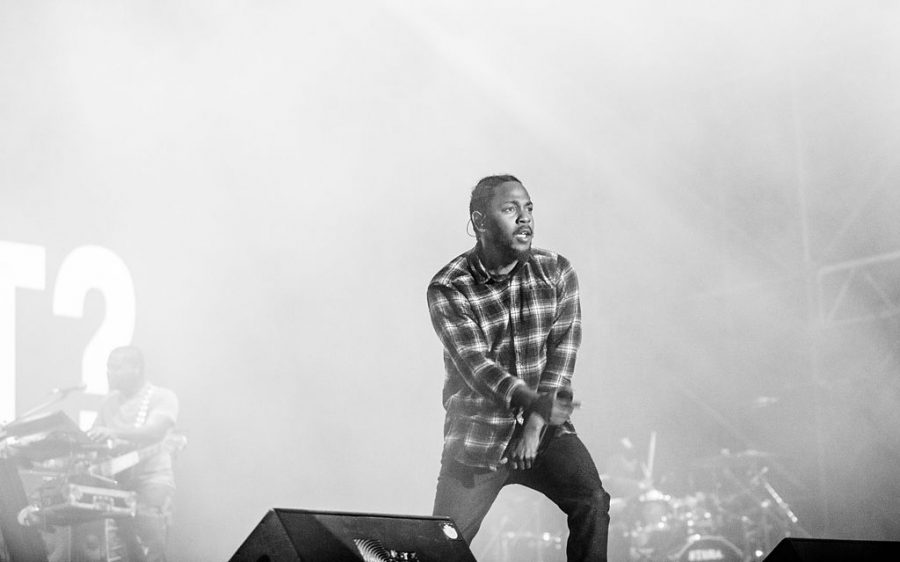 Kendrick+Lamar+performing+on+the+Jimmy+Fallon+show.