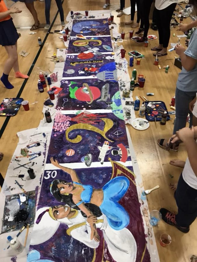 2019 Spirit Banner, designed by Samantha Yap and painted by 25 class members.
