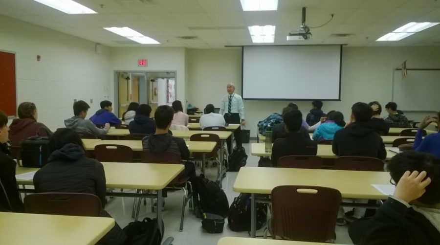 Director of Mentorship, Mr. Alfred Lampazzi, hosted two mentorship interest sessions on Wednesday, November 14, to aspiring mentorship students. 