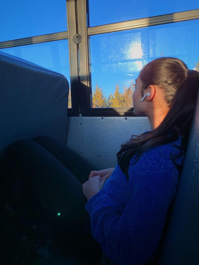 Sophomore Vyomika Gandhi listens to music the “elite” way with her AirPods