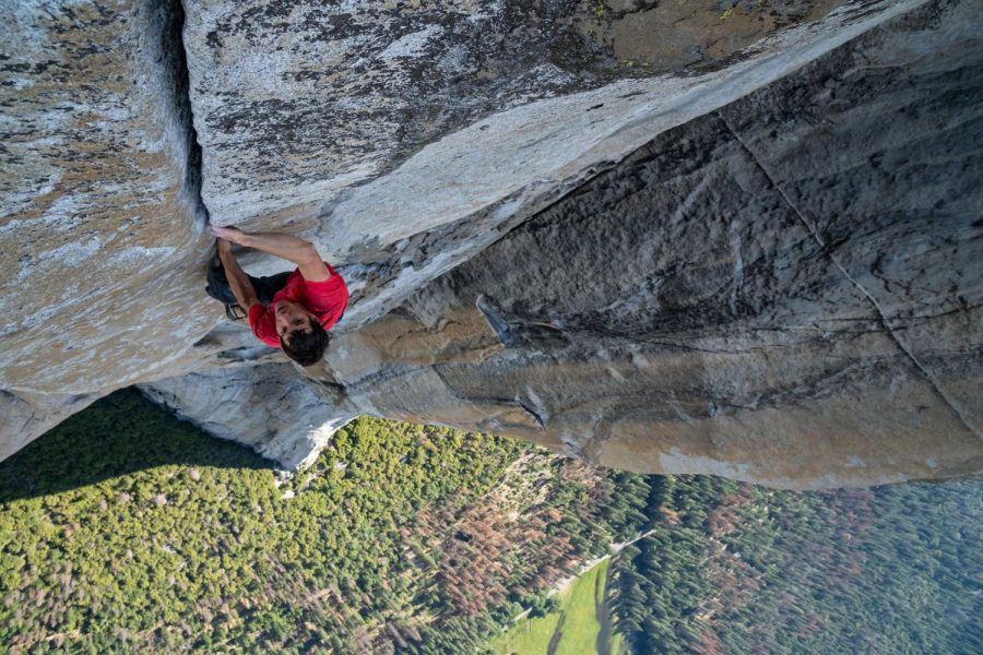 Ascending+up+El+Capitan%2C+Alex+Honnold+uses+no+ropes+for+support.+Free+Solo+captures+his+preparation+for+this+climb+as+well+as+the+climb+itself.