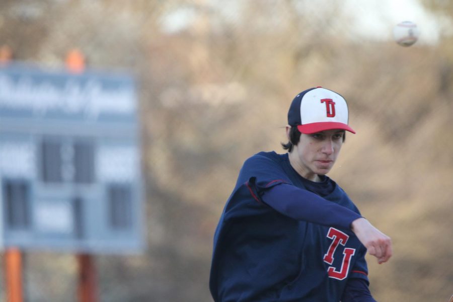 Pitcher Alexander Triaca throws the ball to first base. By this point, the score was 2-3 in Washington-Lee's favor. "It was a good team effort all around, we all did what we needed to do and it was nice to come out with a good win."
Triaca said. "And our catcher George Lewis played very well"