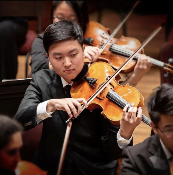 Senior Jason Pak participated in the National Symphony Orchestra Summer Music Institute (NSOSMI) as a violist this previous summer. “Thanks to summer camps like SMI, I was able to work with musicians of the NSO (National Symphony Orchestra) and receive a lot of good feedback,” Pak said.