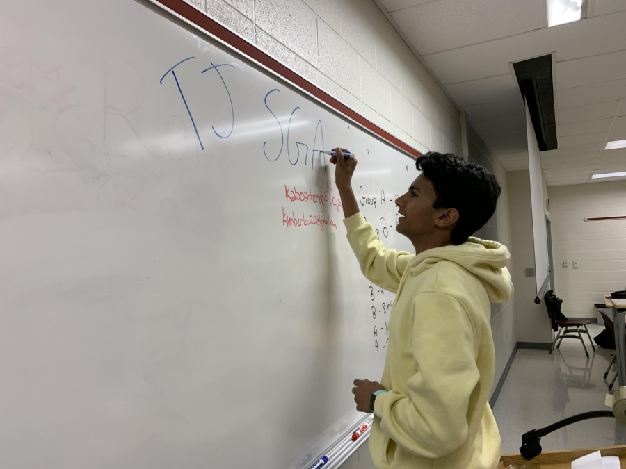 The annual MSLC provides SGA a fun and interactive way to engage seventh graders in leadership and providing them with a novel perspective of TJ that not many middle schoolers can experience. 