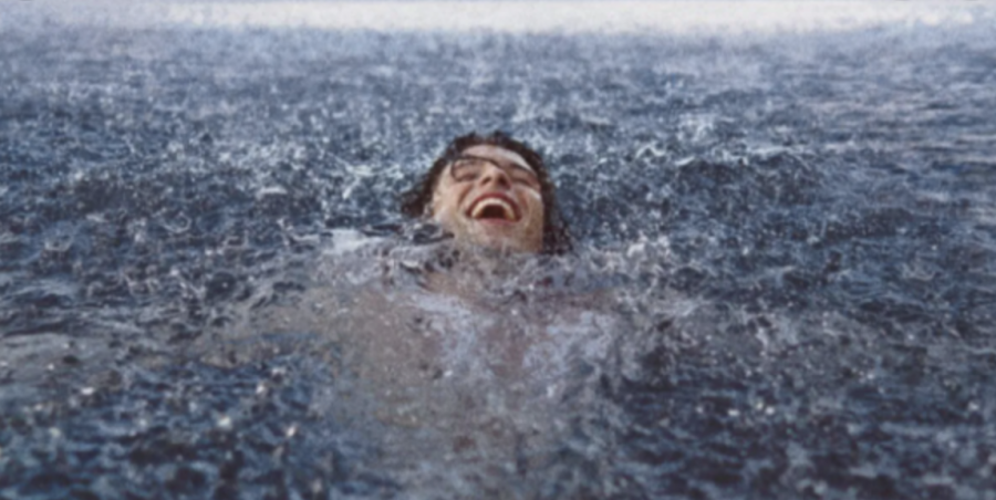 Shawn Mendes’ fourth studio album, “Wonder,” came out on Dec. 4, with cover artwork that depicts him in water. The short album features a collaboration with Justin Bieber and runs around 40 minutes in length. With 14 songs, it takes Mendes in a new artistic direction than he has gone before in his previous work.