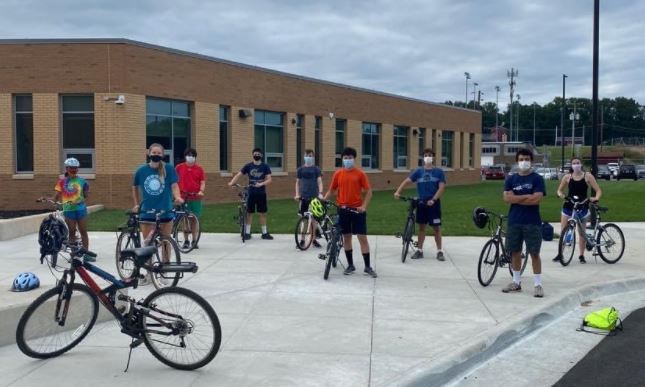 Senior Alan Zhang bikes with his friends while maintaining safety guidelines at TJ. “I just enjoy being with them because all the funny things happen–great conversations and coincidences that went on; we’re there for the experiences,” Zhang said.