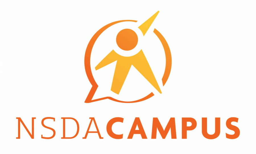 The+NSDA+Campus+debate+experience+has+presented+both+pros+and+cons+for+Jefferson+policy+debaters.+Something+nice+about+online+debate+is+that+we+save+time+and+don%E2%80%99t+miss+school+because+we+can%E2%80%99t+travel.+The+overall+in+person+debate+experience%2C+however%2C+is+a+lot+more+fun.%E2%80%9D+senior+Grishma+Baruah+said.+