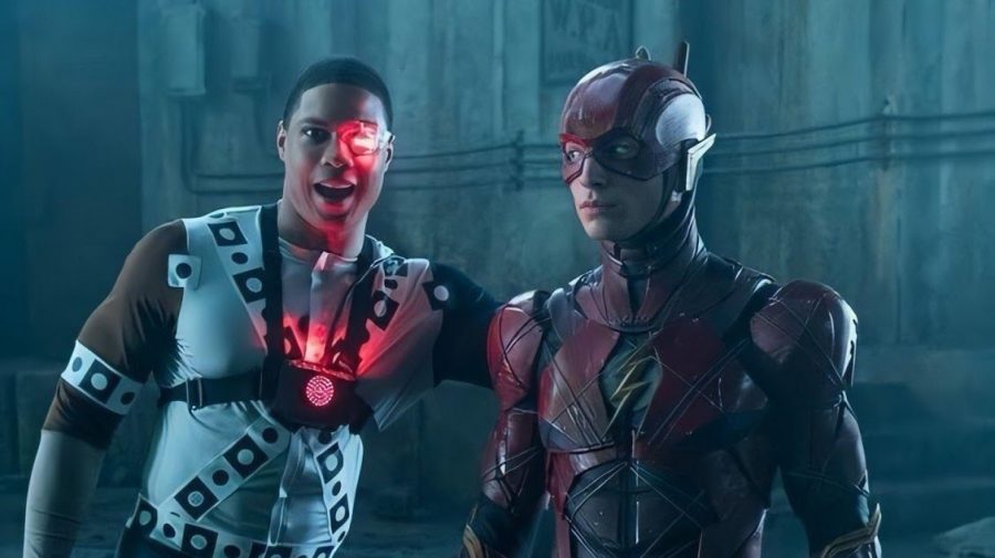 Behind the scenes of “Zack Snyder’s Justice League”, where Ray Fisher (on the left) is giving Ezra Miller (on the right) bunny ears. 