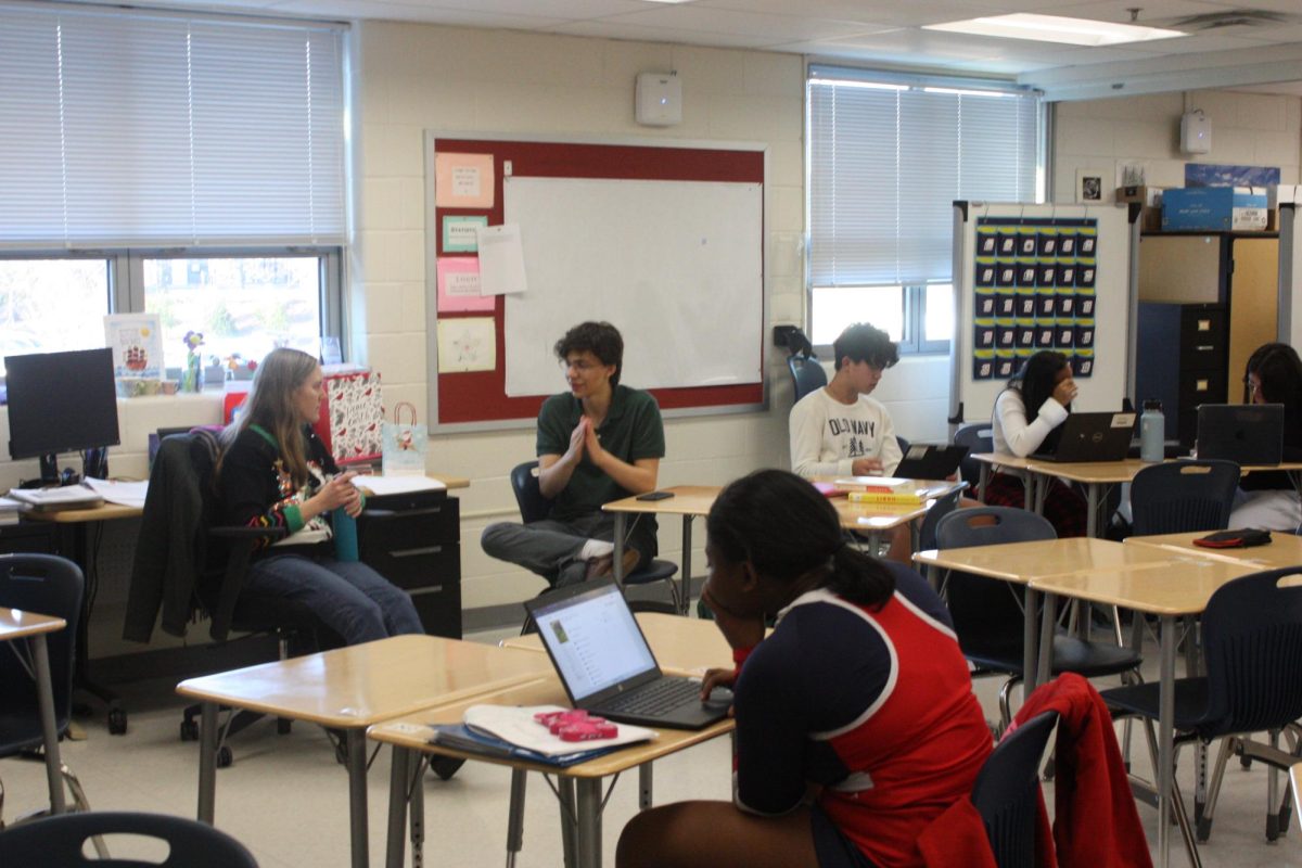 During an optional RS1 tutoring session during 8th period, students complete their assignments. Many RS1 teachers are available during this time to help students in their work. Usually, there is help available for students, they just need to reach out.