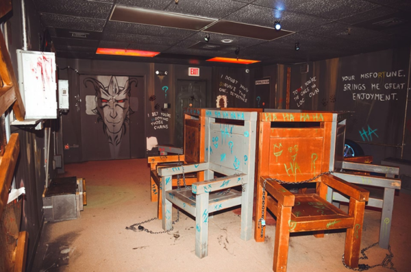Escape rooms are a fun way to hang out with friends and enjoy your time together. From solving tricky puzzles to finally opening the last door, escape rooms will never fail to amaze everyone. 