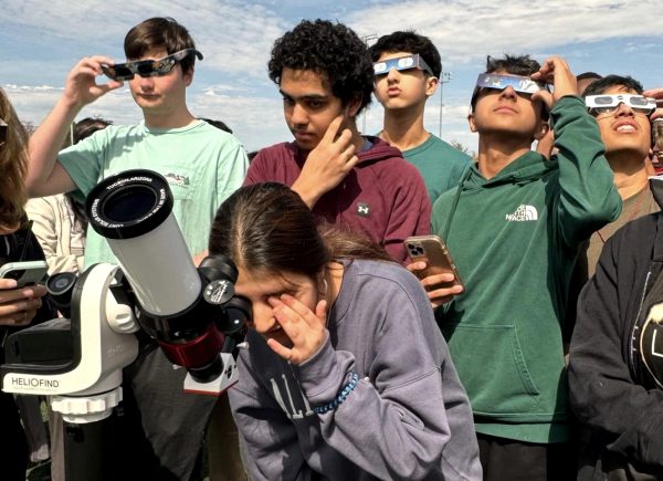 Photo Gallery: Solar eclipse viewing