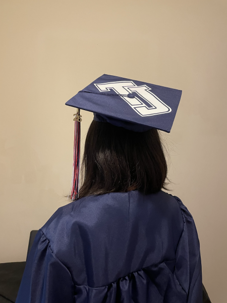 A Jefferson senior stands tall with their Jefferson cap and gown. While the exact number is unclear, counselor Sean Burke says that all the seniors who received the letter appealed and will be allowed to walk at graduation. Despite this, the letter had a chilling effect on seniors. “I think the timing of it is messed up,” senior Bella Lee-Truesdell said. “It’s super unfair to let these students know on a Tuesday, when they’re graduating on Saturday, that they aren’t being allowed to walk.”
